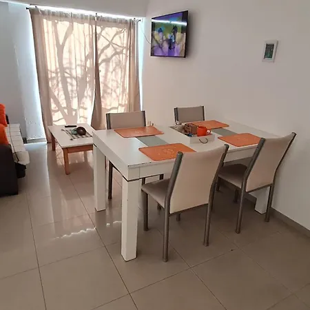 Simpsoniano Dpto Centrico A Minutos Del Aeropuerto Apartment Ezeiza Exterior photo