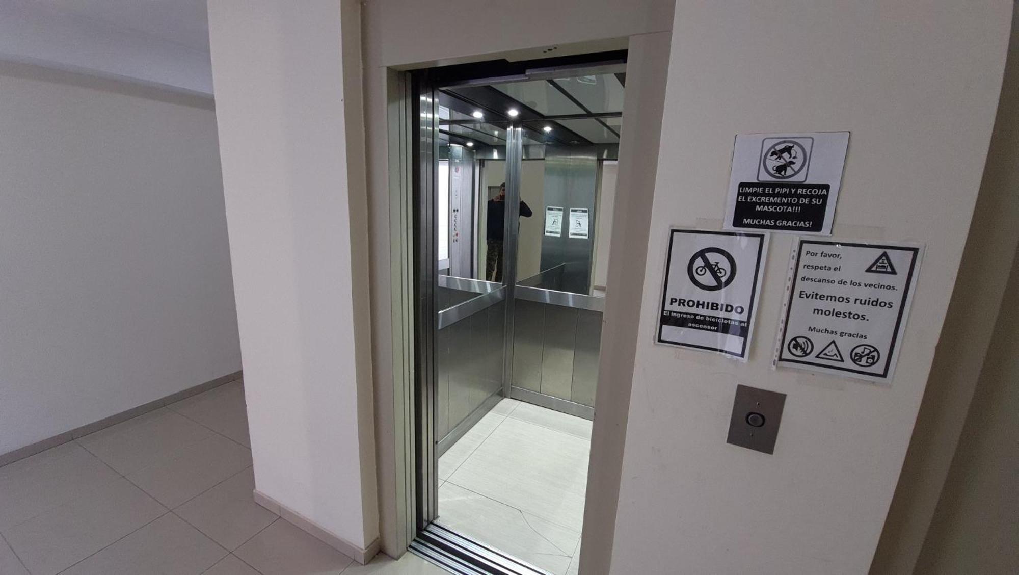 Simpsoniano Dpto Centrico A Minutos Del Aeropuerto * Ezeiza