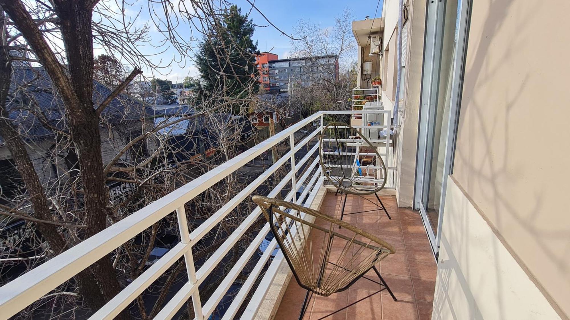 Simpsoniano Dpto Centrico A Minutos Del Aeropuerto Apartment